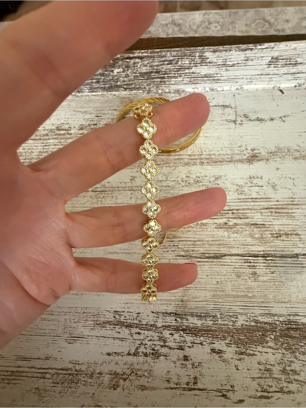 6 pcs Boutique Gold-Plated Jewelry Bundle - Picture 6 of 8